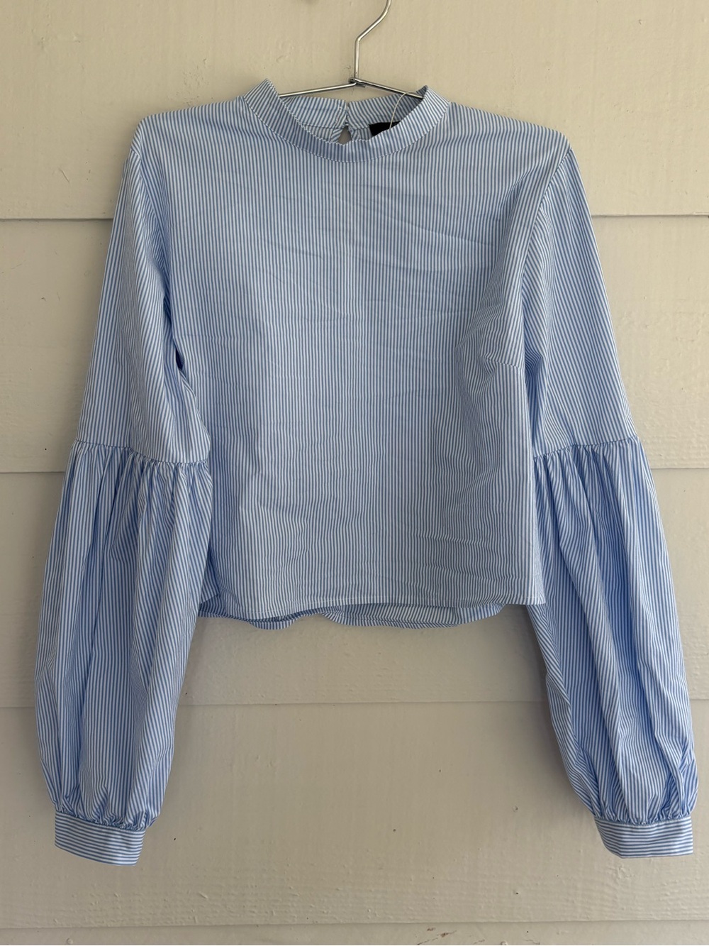 Forever 21 Pinstripe Balloon Sleeves Light Blue Medium Long Sleeve Top Preppy